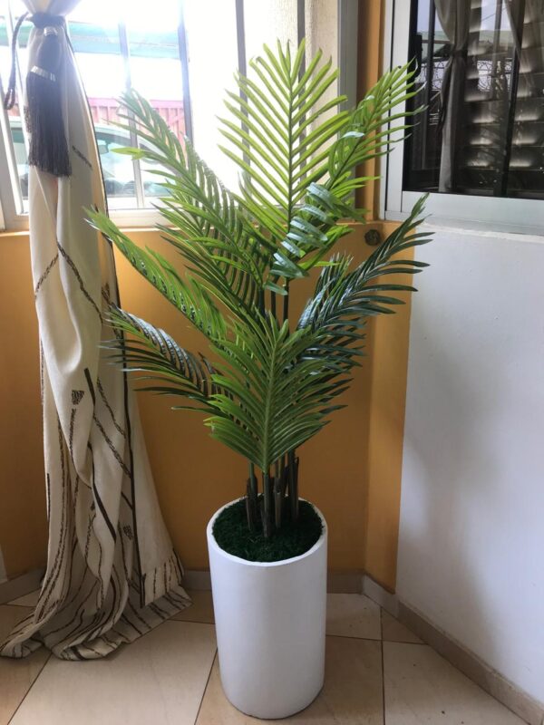 Arranjo de Palmeira Artificial de 120cm no vaso branco de 46cm - Image 2
